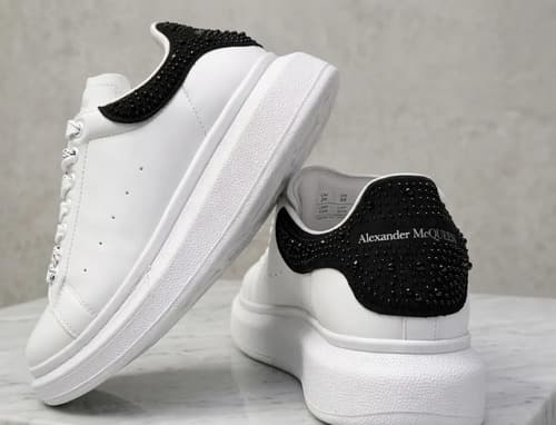 Tenis Casual Formal Alexander Mcqueen Altura Oversize Blanco - $1,390.00 en Mercado Libre | PrecioMX