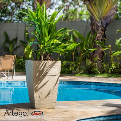 Maceta Moderna Grande De 73 Cm De Alto Para Exteriores Minas De Polietileno Ultra Ligera Artego Japi